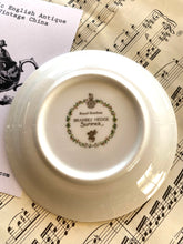 Load image into Gallery viewer, Bramley hedge trinket dish 12cm ‘Summer’
