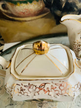 Load image into Gallery viewer, Sadler England 1950s creamer and sugar pot with lid
