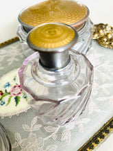 Load image into Gallery viewer, Set of 4 original Regents of London dressing table pots
