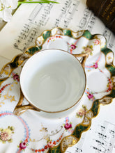 Load image into Gallery viewer, Vintage Japanese serving dish with matching central lidded pot
