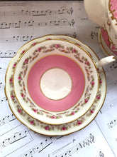 Load image into Gallery viewer, Antique aynsley teacup and saucer
