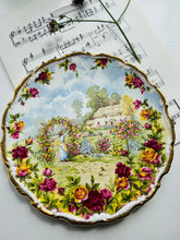 Load image into Gallery viewer, Royal Albert collectors plate ‘A celebration of the old country roses garden’
