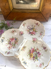 Load image into Gallery viewer, Beautiful Hammersley fine bone china serving dish
