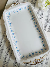 Load image into Gallery viewer, Royal Albert ‘memory lane’ pattern sandwich plate
