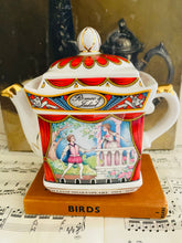 Load image into Gallery viewer, Vintage Sadler Teapot Romeo and Juliet
