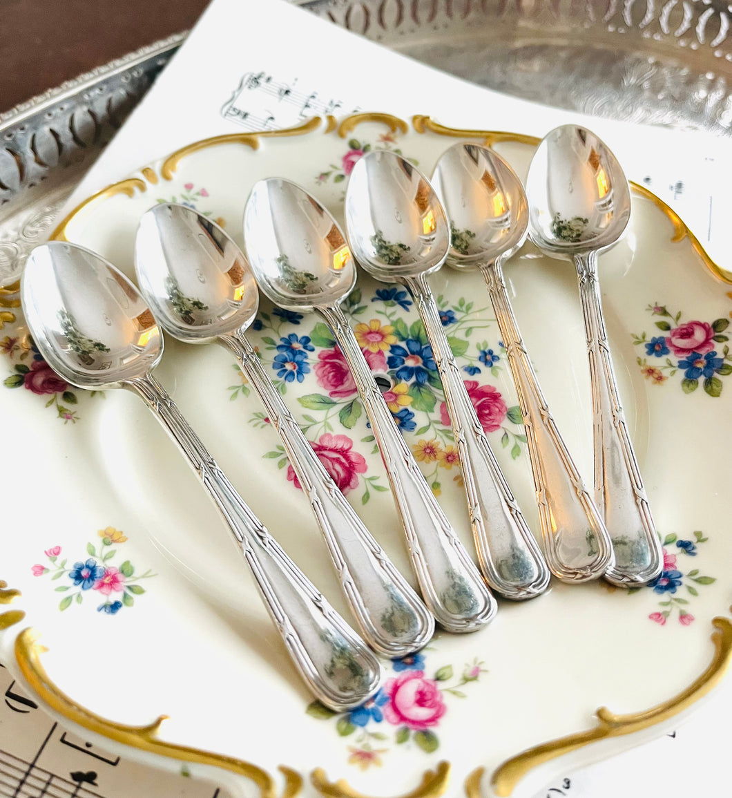 Set of 6 silver plated teaspoons