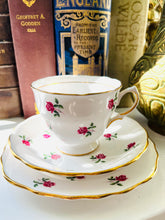 Load image into Gallery viewer, Colclough 1960s ditsy rose teacup trio
