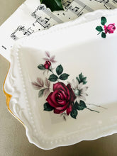 Load image into Gallery viewer, Richmond china vintage sandwich plate

