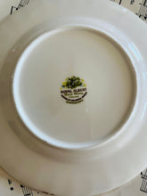 Load image into Gallery viewer, Royal Albert January teaplate
