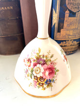 Load image into Gallery viewer, Pretty hammersley china hand bell
