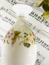 Load image into Gallery viewer, Wedgwood fine bone china bud vase ‘Mirabelle’
