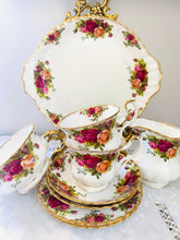 Load image into Gallery viewer, Royal Albert old country roses tea for 2 set ( 2 teacups 2saucers 2 teaplates 1 cake plate 1 creamer 1 sugar bowl )

