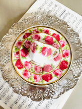 Load image into Gallery viewer, Royal Albert teacup trio ‘Old English Rose’
