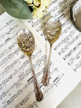 Load image into Gallery viewer, Pair of Vintage silver plated berry spoons
