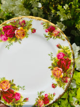Load image into Gallery viewer, Royal Albert vintage ‘old country roses’ teacup trio
