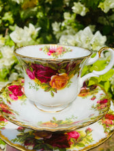 Load image into Gallery viewer, Royal Albert vintage ‘old country roses’ teacup trio
